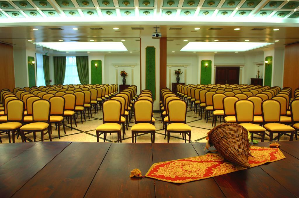 Hotel Villaggio Club Altalia Residence Brancaleone Екстер'єр фото