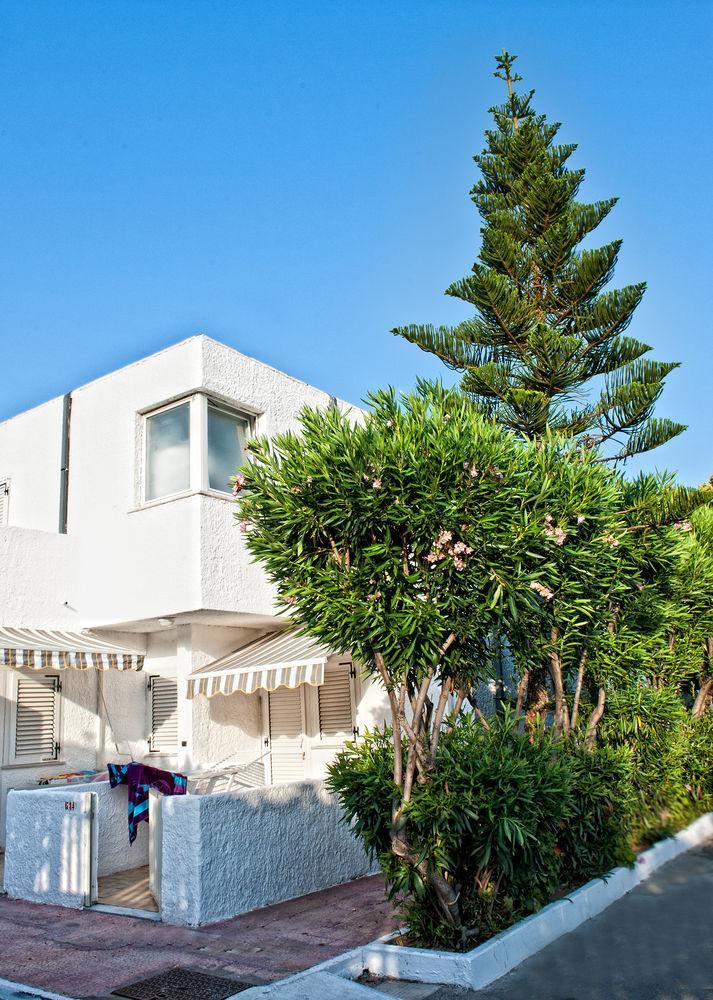 Hotel Villaggio Club Altalia Residence Brancaleone Екстер'єр фото